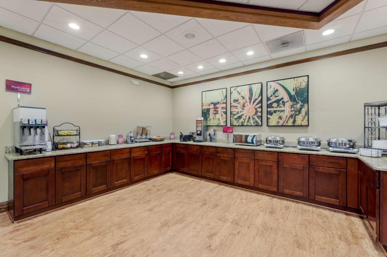 Best Western Plus Wooster Hotel & Conference Center Esterno foto